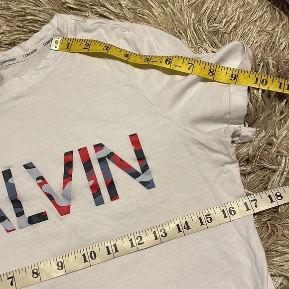 CALVIN‎ Klein White Tee Shirt - Picture 4 of 8